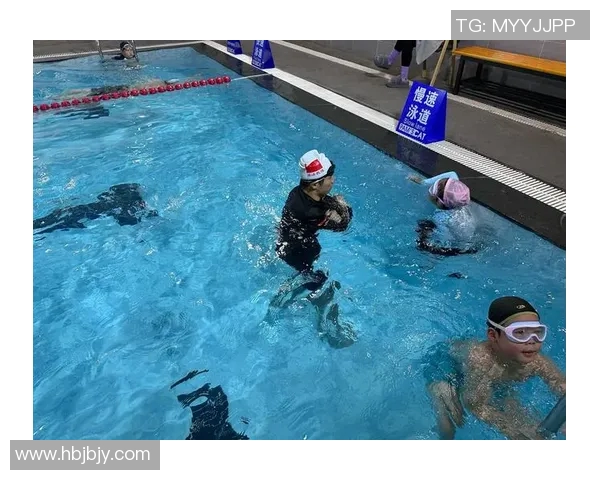 水温对游泳体验的影响及如何选择适宜的水温进行高效锻炼